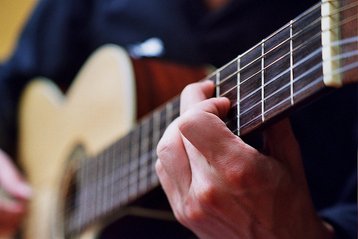 How to play reggae rhythm guitar